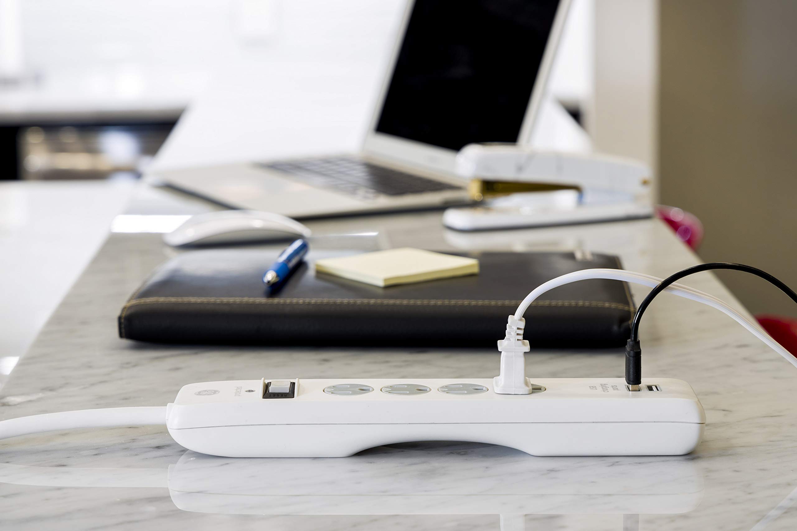GE Surge Protector, 4 Outlets 2 USB Ports, Extra Long 8ft. Power Cord, White, 25798 - Image 2