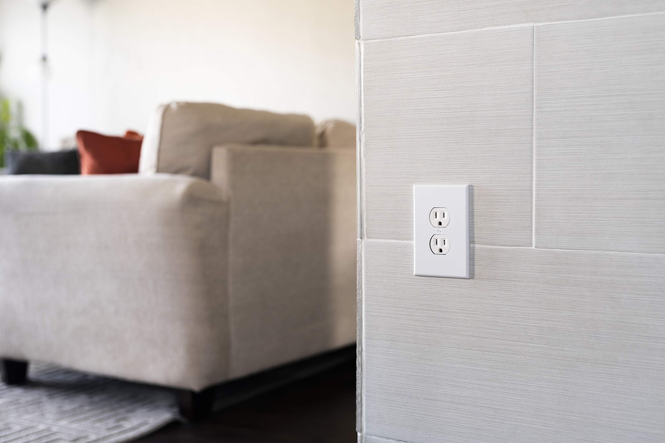 GE UltraPro Duplex Heavy-Duty Receptacle, White, Wall Outlet, Reinforced Yoke, Self-grounding Clip, 3 Prong, Supports 15A, UL Listed, 42157 - Image 5